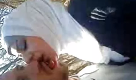 دو فاحشه مورد تجاوز قرار گرفتند دانلود سکص