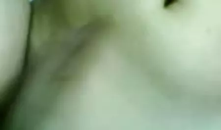 زنان برهنه در حمام می شستند تماشای آنلاین فیلم سینمایی سکسی