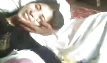 ماریا ریابوشکینا خودش دانلود سکس ناز را می کشد