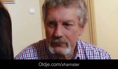 دوست دارد عضو مرد را راضی کند. دانلودفیلم سوپرسکس رایگان